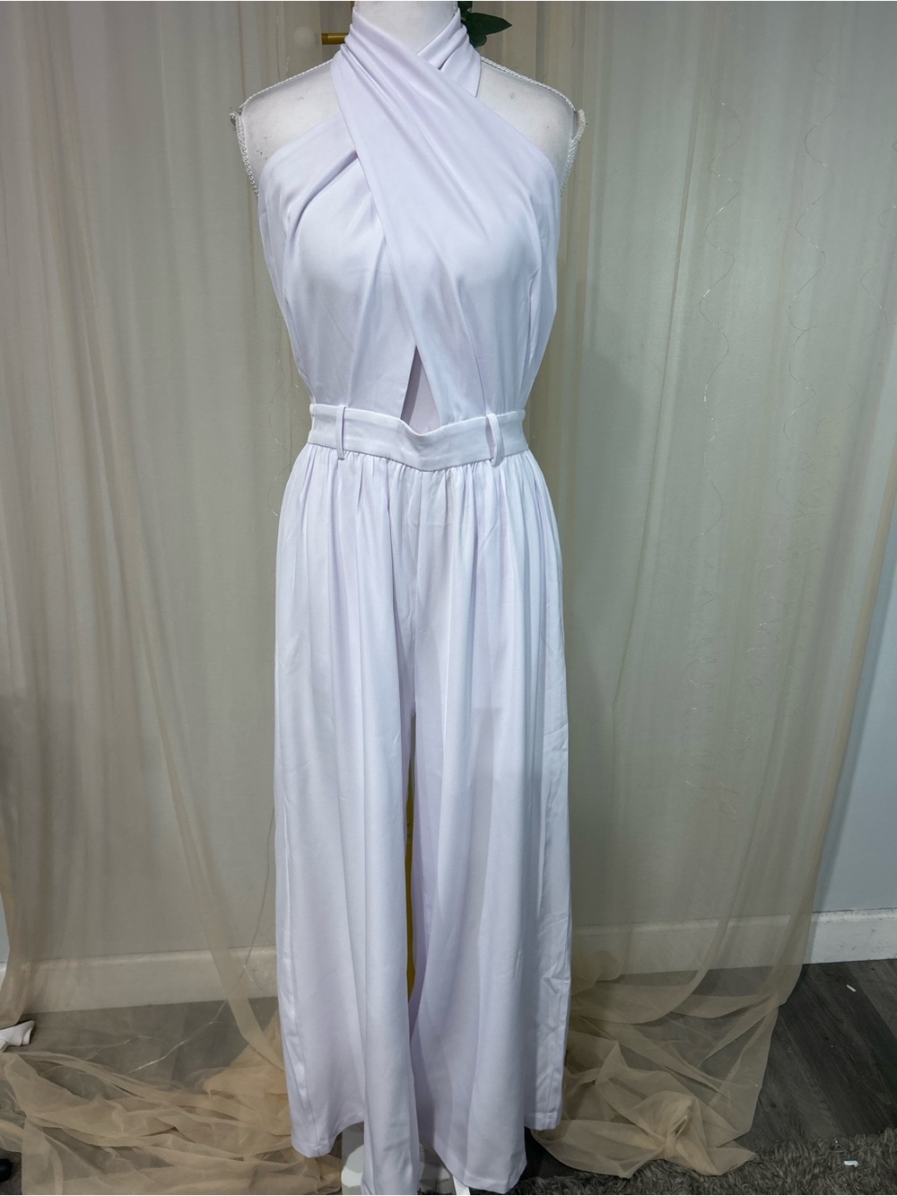 Commense Ivory Halter Cutout Wide-Leg Jumpsuit with Belt - Picture 5 of 9